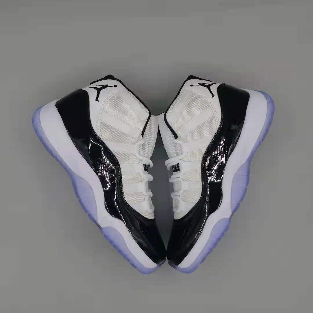 Air Jordan 11 Retro Black and white